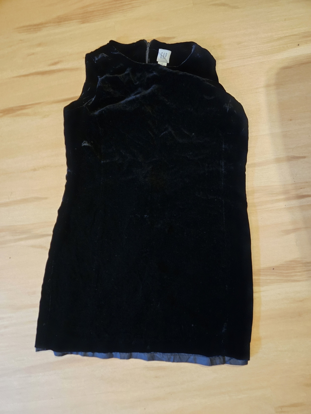 GAP Black Velvet Sleeveless Shift Dress